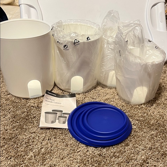 Tupperware White Container with Blue Lids. New - Picture 3 of 3